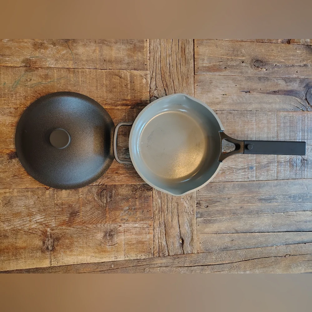 Our Place Always Pan‎ Mini 8.5” w/ Lid Spoon Rest & Pour Spouts Excellent Used